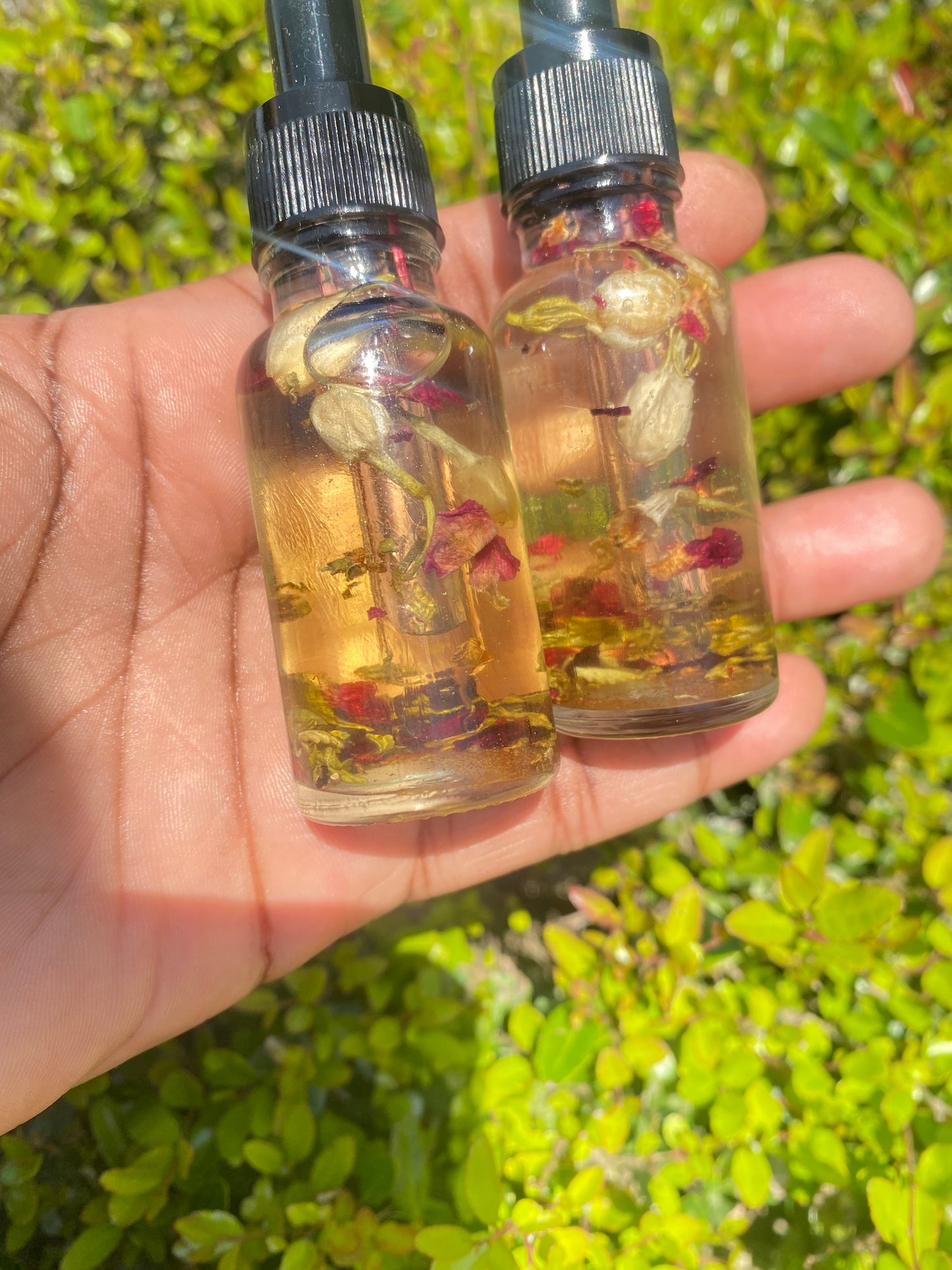 Love oil (small jar)